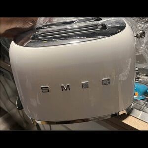 SMEG 4-Slice Retro Toaster in White